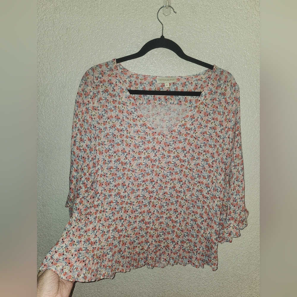 GUC Cynthia Rowley "V-Neck 3/4 Bell Sleeves All Over Floral Ruffle Trim Top" XL - Picture 8 of 12